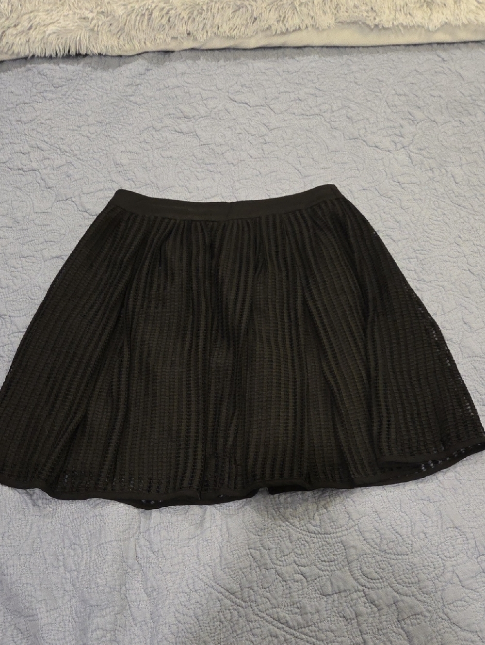 Linea Domani Black Textured Mini Skirt - Classic Everyday Style Size 10, NWOT!